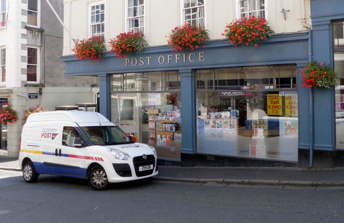 Guernsey Post Office